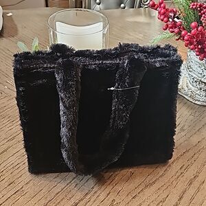 Faux fur tote black NWT